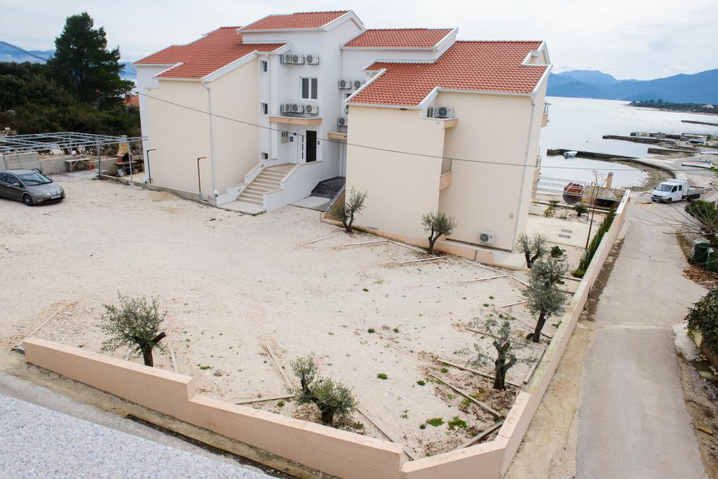 Apartments Deak Janjina Kültér fotó