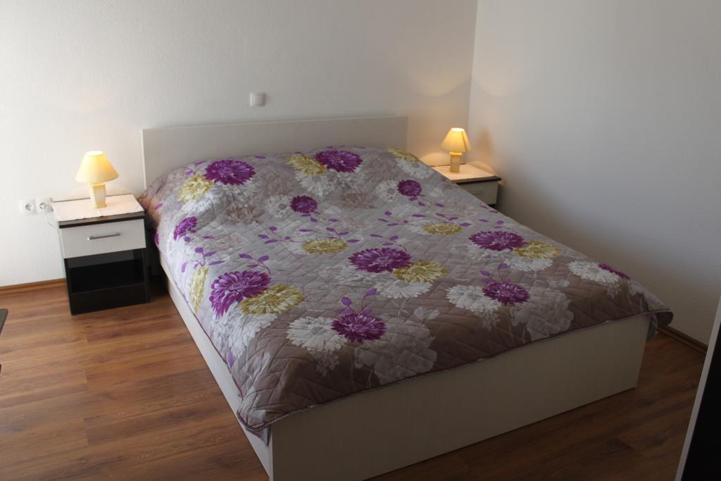 Apartments Deak Janjina Szoba fotó